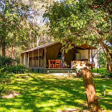 Hotel Zambezi Mubala Camp Katima Mulilo Esterno foto