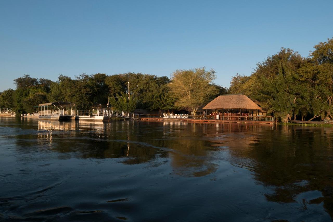 Hotel Zambezi Mubala Camp Katima Mulilo Esterno foto
